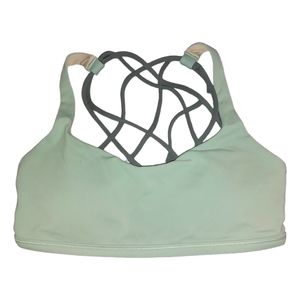 Lululemon Free to be Wild Sports Bra Size 6
